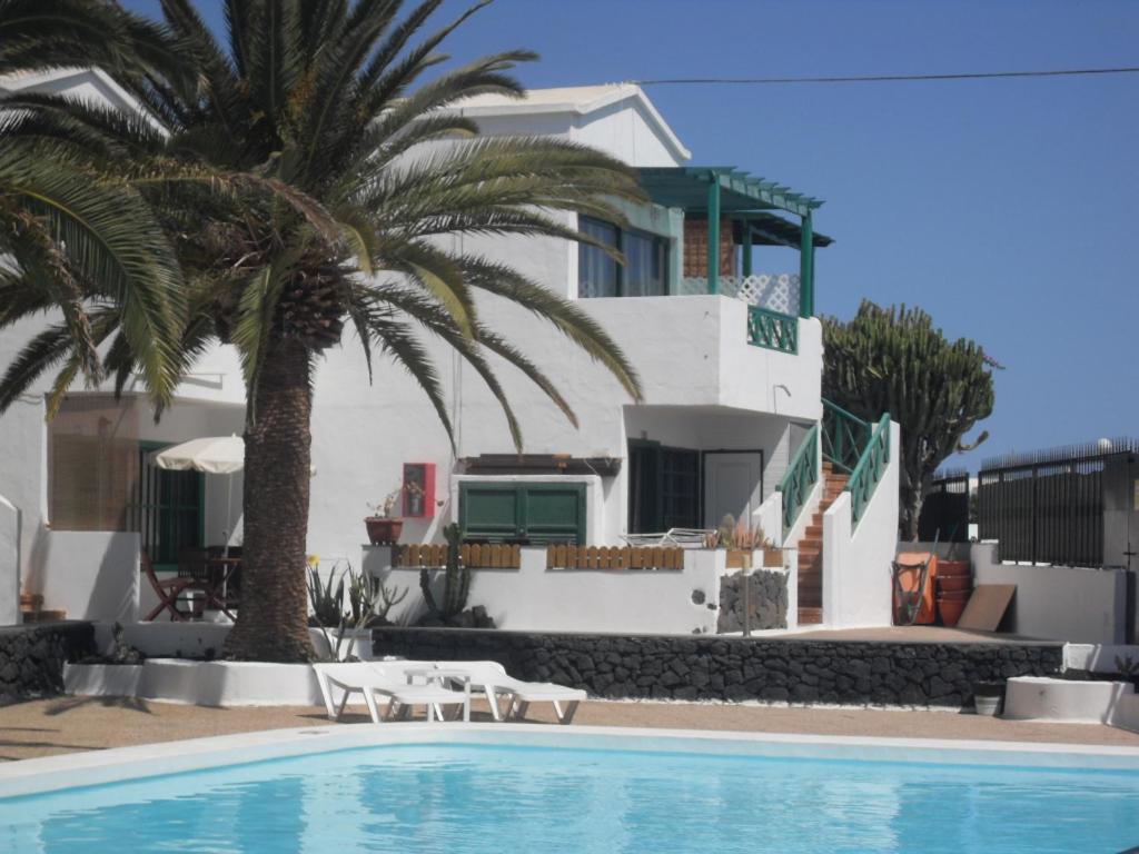 Irene Apartment بويرتو ذيل كارمين المظهر الخارجي الصورة